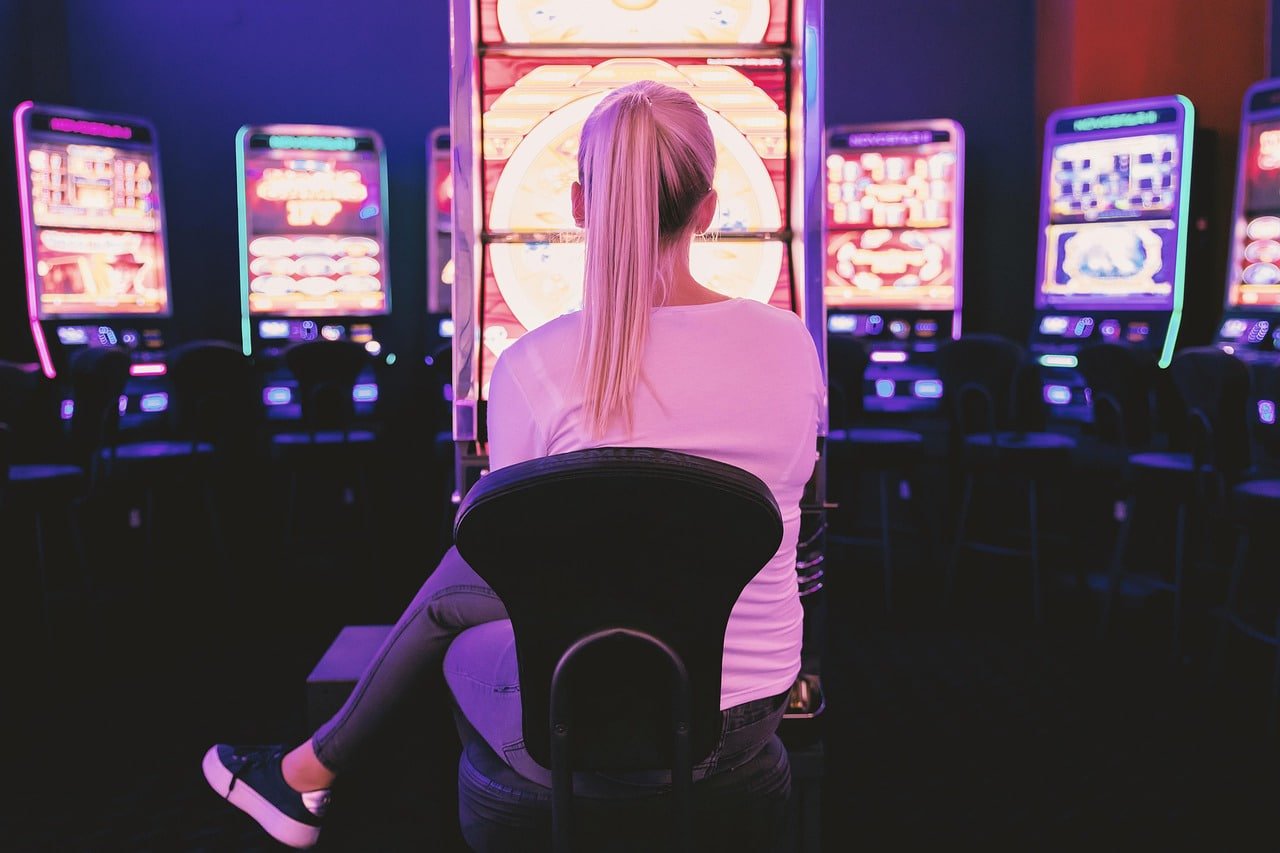 nettikasino game lobby showing casino game categories on mobile screen